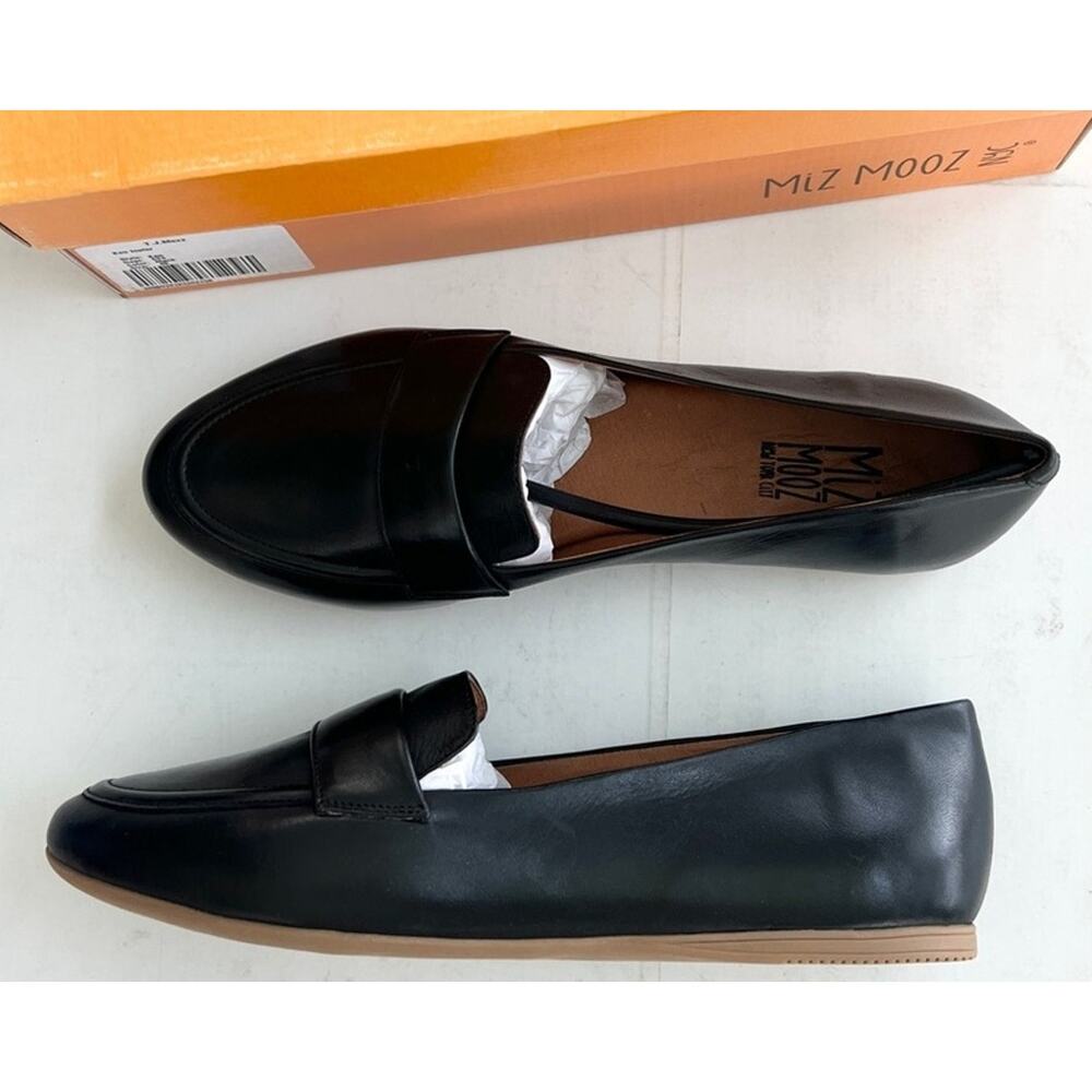 New MIZ MOOZ Ken Loafer Flats Shoes Women's SIZE 10 Black